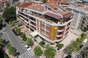  Apartaments Geminis  Камбрильс